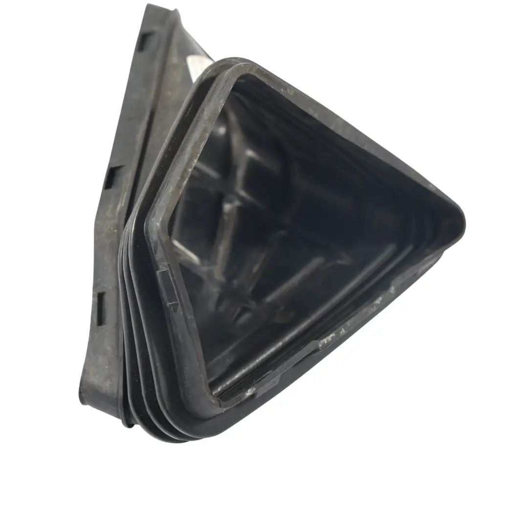 Intake Duct Pipe Tube to Audi A4 B8 A5 8T Air with Part number 8K0129739 Audi A4 B8 A5 8T Air Intake Duct Pipe Tube - SKU 8K0129739 - Part number 8K0129739