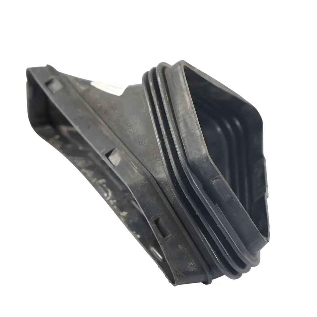 Tubo Condotto Aspirazione Aria per Audi A4 B8 A5 8T con numero di parte 8K0129739 Audi A4 B8 A5 8T Tubo Condotto Aspirazione Aria - SKU 8K0129739 - Numero di parte 8K0129739