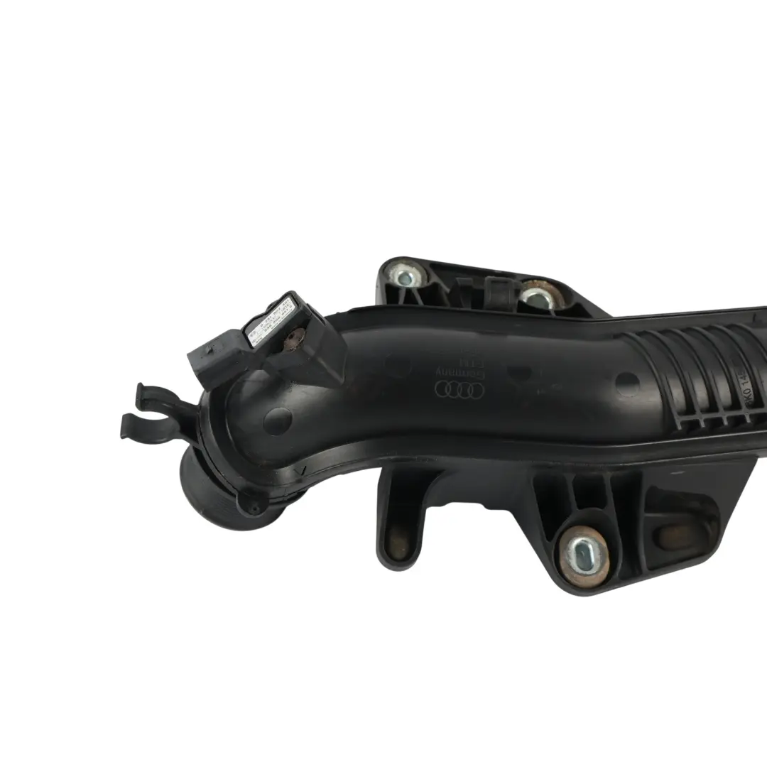 Rura Przewód Intercoolera TFSI TDI do Audi A4 B8 A5 8T o numerze 8K0145673L Audi A4 B8 A5 8T Rura Przewód Intercoolera TFSI TDI - SKU 8K0145673L - Numer Części 8K0145673L