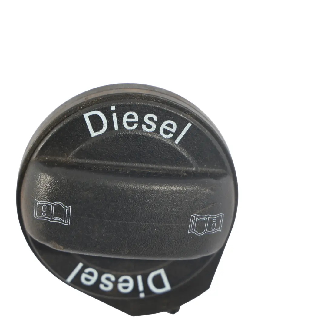 Tappo Coperchio Bocchettone Diesel per Audi A4 B8 A5 8T Q5 8R A8 D3 con numero di parte 8K0201550B Audi A4 B8 A5 8T Q5 8R A8 D3 Tappo Coperchio Bocchettone Diesel - SKU 8K0201550B-2 - Numero di parte 8K0201550B