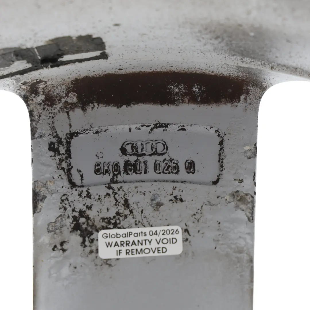 8K Felga Aluminiowa Srebrna 18" ET47 8J do Audi A4 B8 o numerze 8K0601025Q Audi A4 B8 8K Felga Aluminiowa Srebrna 18" ET47 8J - SKU 8K0601025Q-4 - Numer Części 8K0601025Q