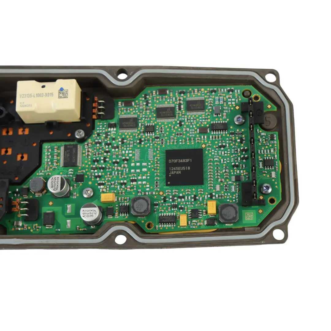Sterownik Moduł Przekładni Maglownicy ECU do Audi A4 B8 A5 8T o numerze 8K0909144B Audi A4 B8 A5 8T Sterownik Moduł Przekładni Maglownicy ECU - SKU 8K0909144B - Numer Części 8K0909144B