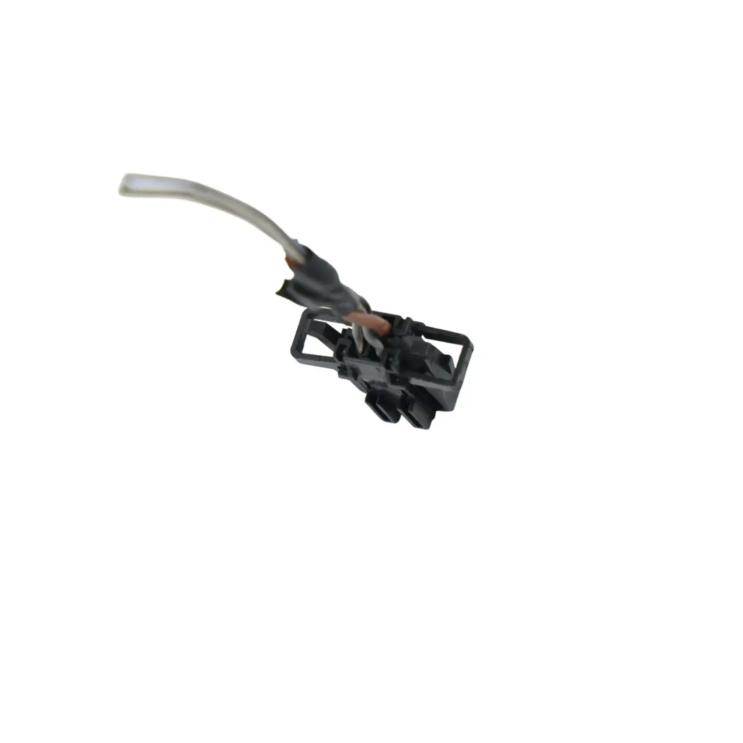 Audi A4 B8 Avant Conector Cable Luz Trasera Portón Derecha - SKU 8K5945094-2 - Número de pieza 8K5945094