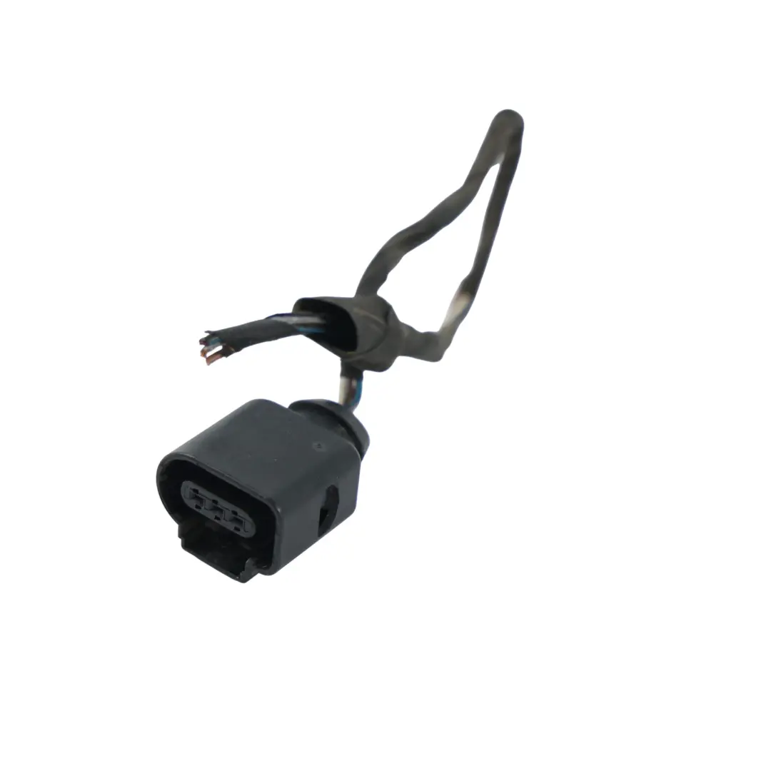 Rücklicht Kabelstecker Hinten Links für Audi A4 B8 Limousine mit Teilenummer 8K5945095D Audi A4 B8 Limousine Rücklicht Kabelstecker Hinten Links - SKU 8K5945095D-2 - Teilenummer 8K5945095D