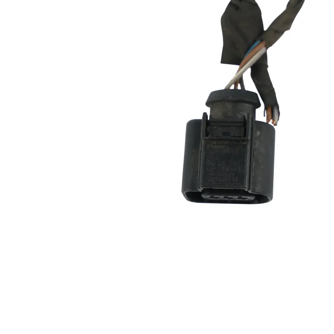 Audi A4 B8 Limousine Rücklicht Kabelstecker Hinten Links - SKU 8K5945095D-2 - Teilenummer 8K5945095D