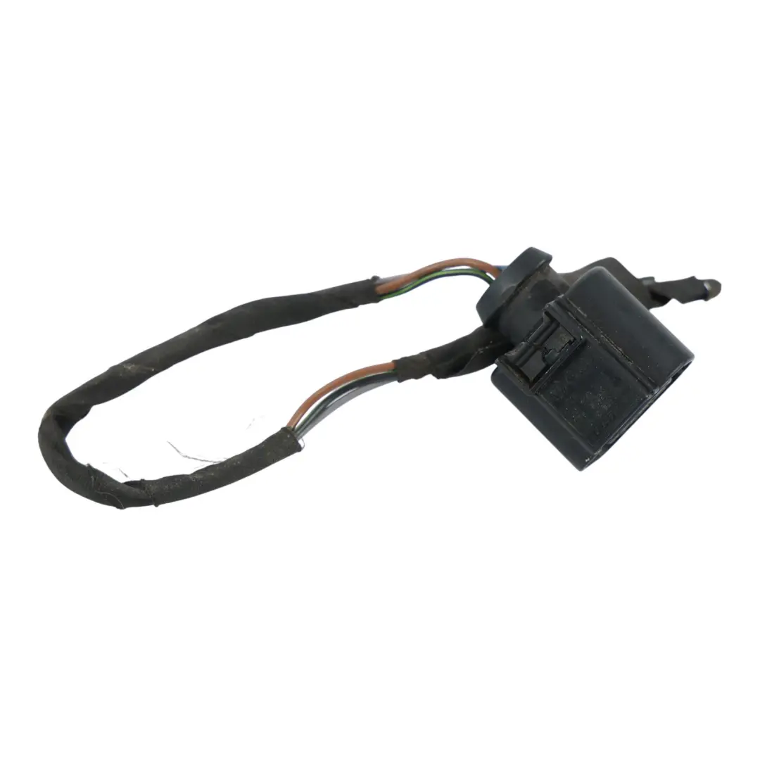 Audi A4 B8 Sedán Arnés Cableado Luz Trasera Derecha - SKU 8K5945096D-2 - Número de pieza 8K5945096D