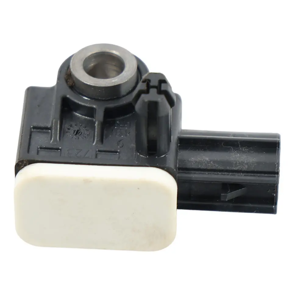 C394 Sensore Impatto Aria Laterale 2.0 TDCI per Ford Kuga con numero di parte 8M5T-14B342-AC Ford Kuga C394 Sensore Impatto Aria Laterale 2.0 TDCI - SKU 8M5T-14B342-AC - Numero di parte 8M5T-14B342-AC