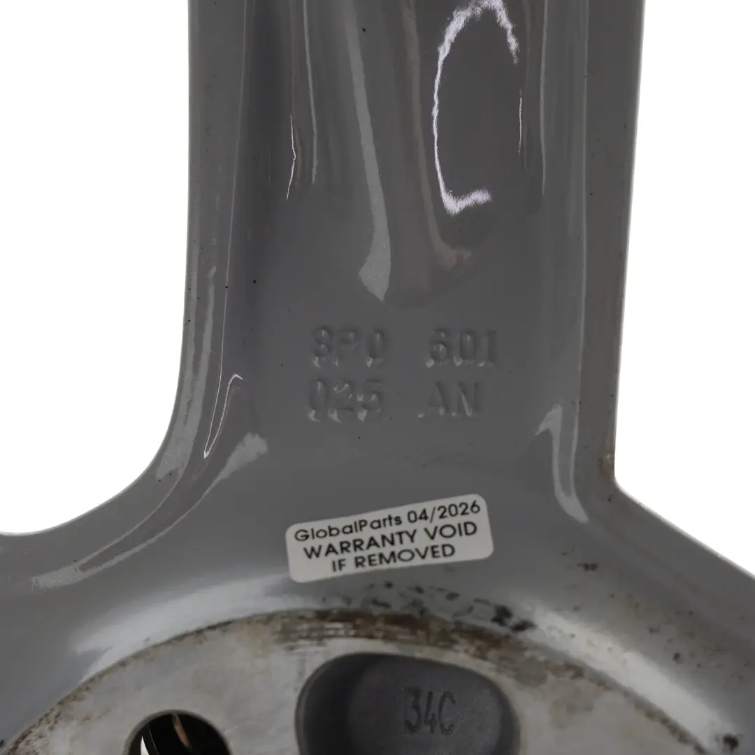 Srebrna Felga Aluminiowa 16" 6,5J ET:50 6-Ramienna do Audi A3 8P o numerze 8P0601025AN Audi A3 8P Srebrna Felga Aluminiowa 16" 6,5J ET:50 6-Ramienna - SKU 8P0601025AN-2 - Numer Części 8P0601025AN