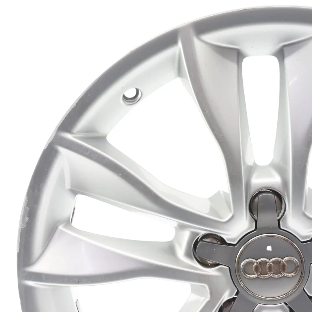 Audi A3 8P Llanta aleación plateada 17" 7,5J ET:56 Star Double Spoke - SKU 8P0601025CC-2 - Número de pieza 8P0601025CC