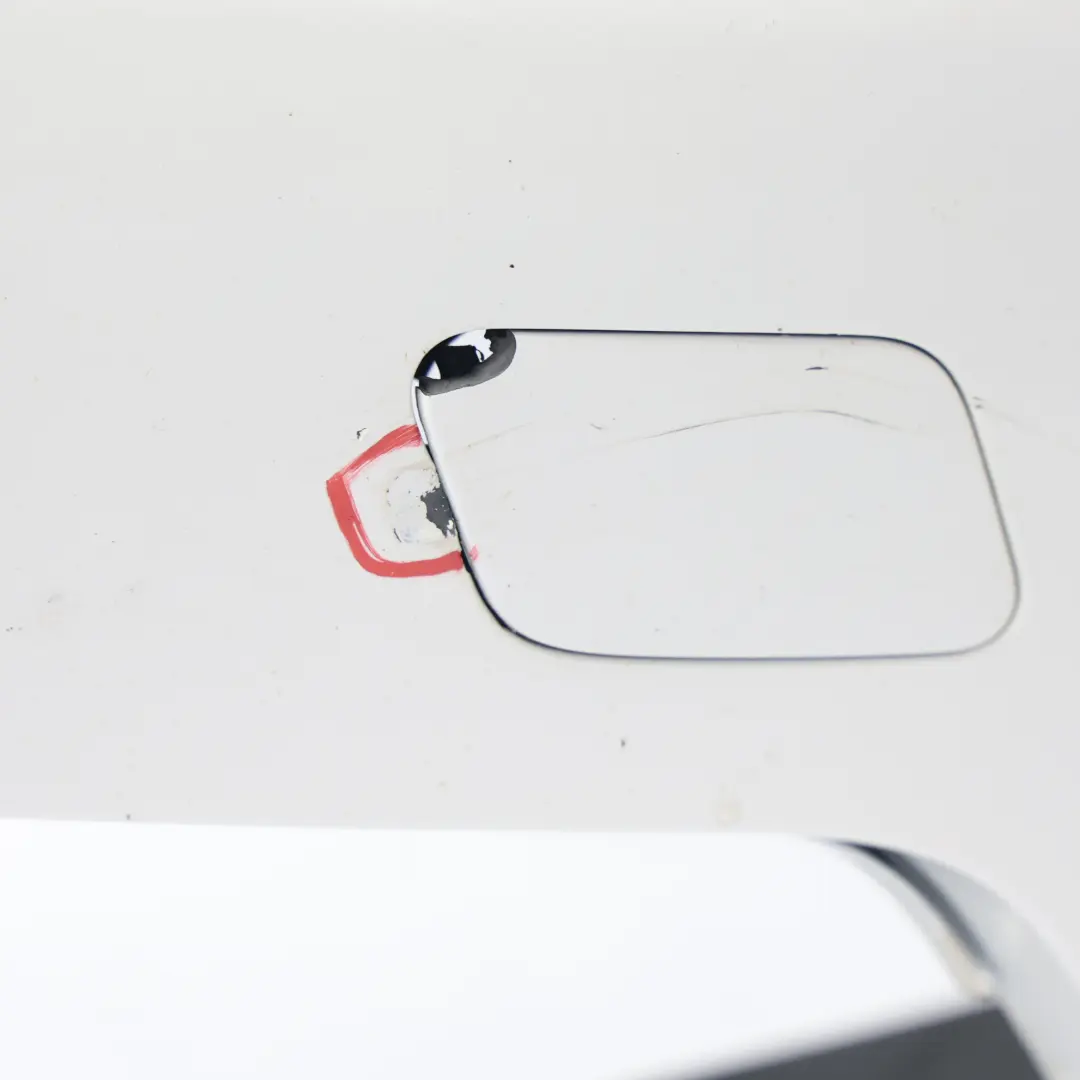 Zderzak Przedni Przód Biały Ibis Y9C do Audi A3 8P o numerze 8P0807105F Audi A3 8P Zderzak Przedni Przód Biały Ibis Y9C - SKU 8P0807105F-IWH - Numer Części 8P0807105F