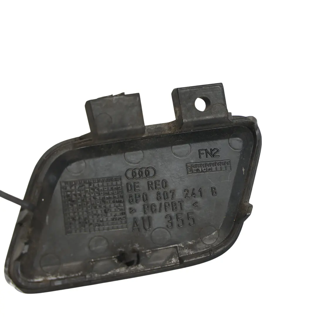 Audi A3 E 104 T Cache Crochet Remorquage Avant Gris Améthyste Z4X - SKU 8P0807241B-AGM - Numéro de pièce 8P0807241B