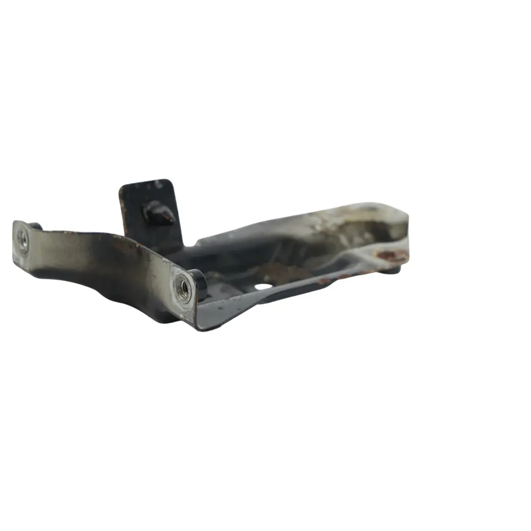 Audi A3 8P Soporte Montaje Panel Aleta Delantera Derecha Negro Fantasma Z9Y - SKU 8P0821136A-PHB - Número de pieza 8P0821136A