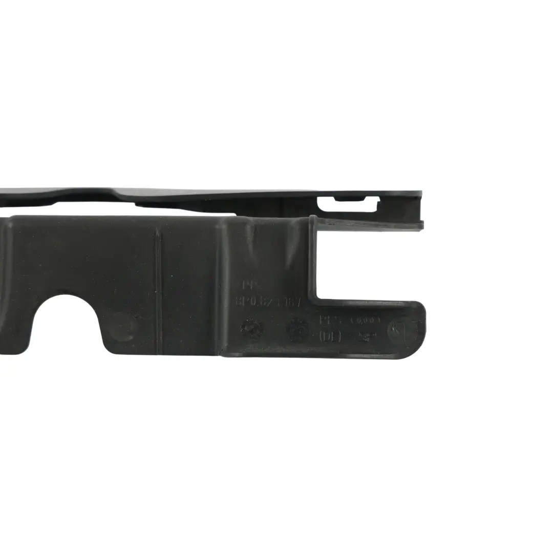 Audi A3 8P Capot Avant Serrure Loquet Cache Contour Supérieur - SKU 8P0823187 - Numéro de pièce 8P0823187