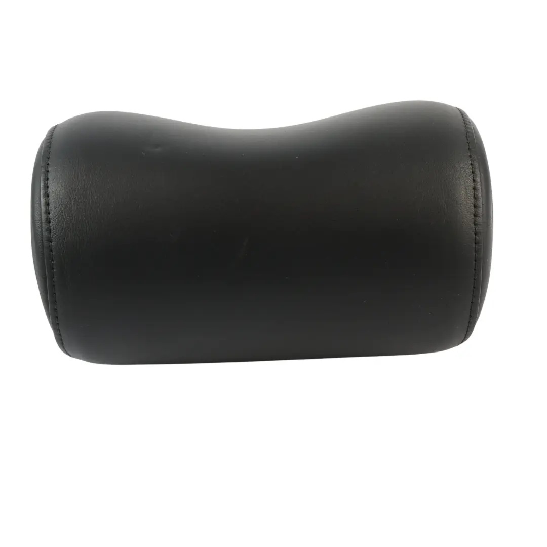 Poggiatesta Sedile Anteriore Destro Pelle Nera per Audi A3 S3 8P con numero di parte 8P0881902BJ Audi A3 S3 8P Poggiatesta Sedile Anteriore Destro Pelle Nera - SKU 8P0881902BJ - Numero di parte 8P0881902BJ