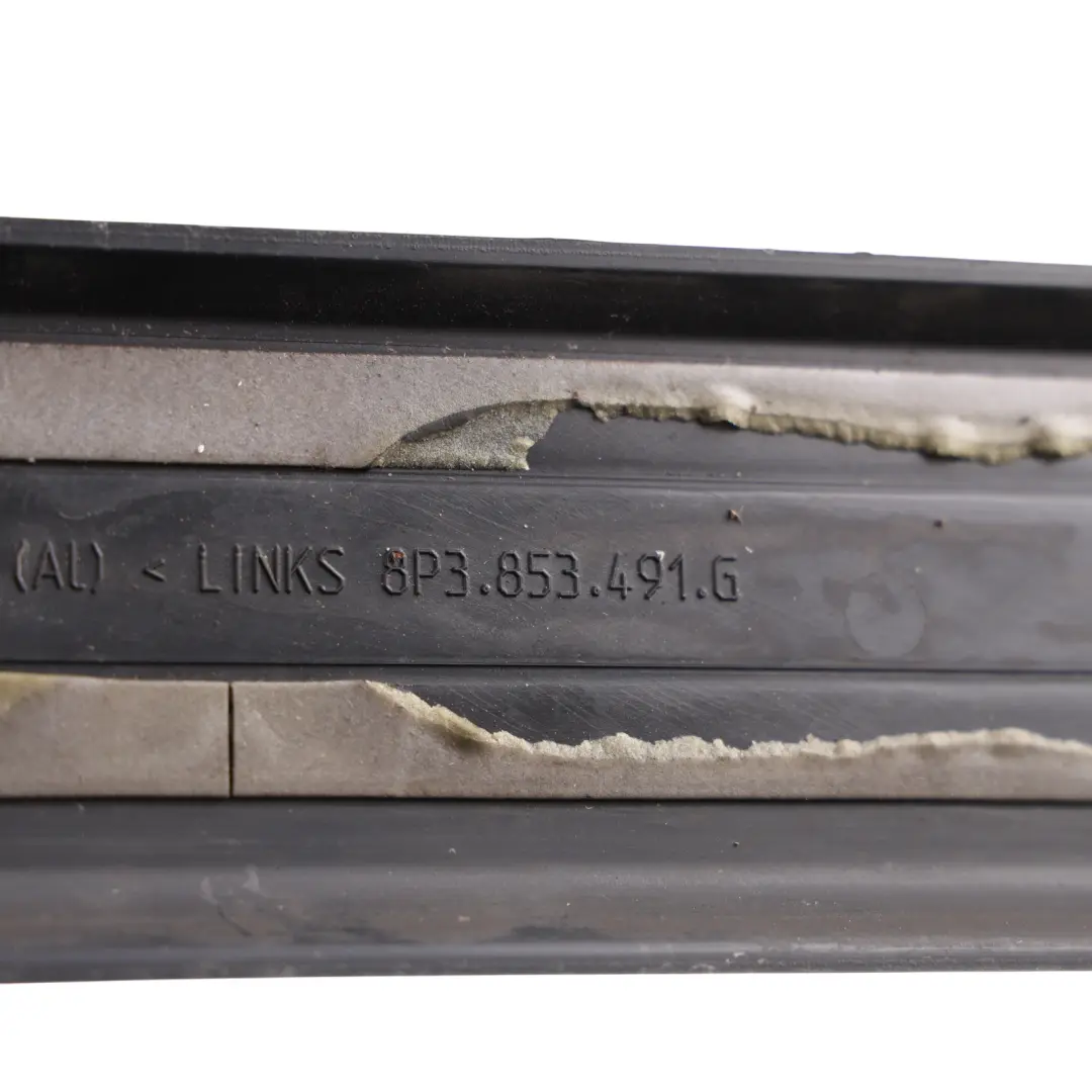 Listwa Progowa Drzwi Przednich Panel Boczny Lewy 8P3853491G do Audi A3 S3 8P o numerze 8P3853491K Audi A3 S3 8P Listwa Progowa Drzwi Przednich Panel Boczny Lewy 8P3853491G - SKU 8P3853491K - Numer Części 8P3853491K