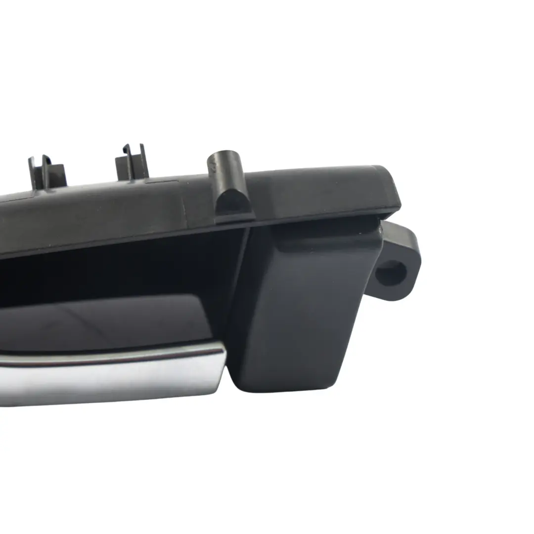 Maniglia Porta Interna Pannello Anteriore Sinistro per Audi A3 8P 3D con numero di parte 8P3867019A Audi A3 8P 3D Maniglia Porta Interna Pannello Anteriore Sinistro - SKU 8P3867019A - Numero di parte 8P3867019A