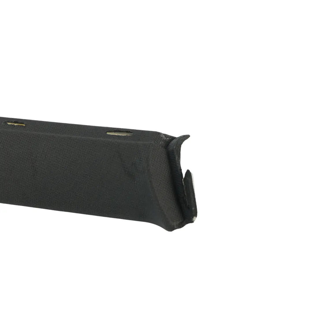 3Dr Pannello Montante C Posteriore Destro Nero per Audi A3 S3 8P con numero di parte 8P3867296 Audi A3 S3 8P 3Dr Pannello Montante C Posteriore Destro Nero - SKU 8P3867296 - Numero di parte 8P3867296