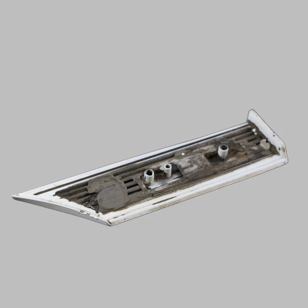 Audi A3 8P Moldura Puerta Trasera Izquierda Blanco Ibis Y9C - SKU 8P4853699-IWH - Número de pieza 8P4853699