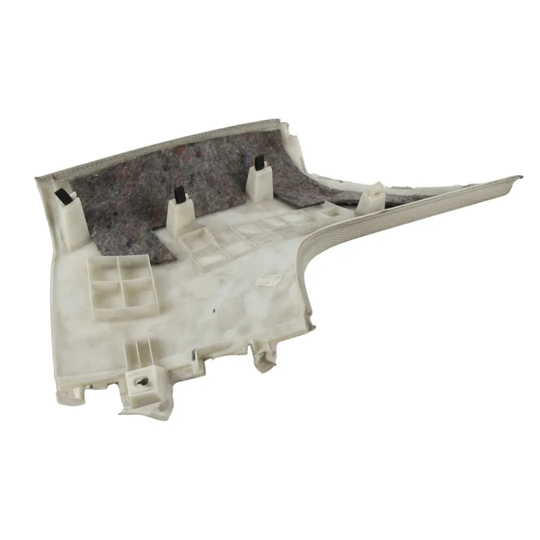 Audi A3 S3 8P 5 Puertas Moldura Pilar D Superior Gris Derecho - SKU 8P4867246 - Número de pieza 8P4867246