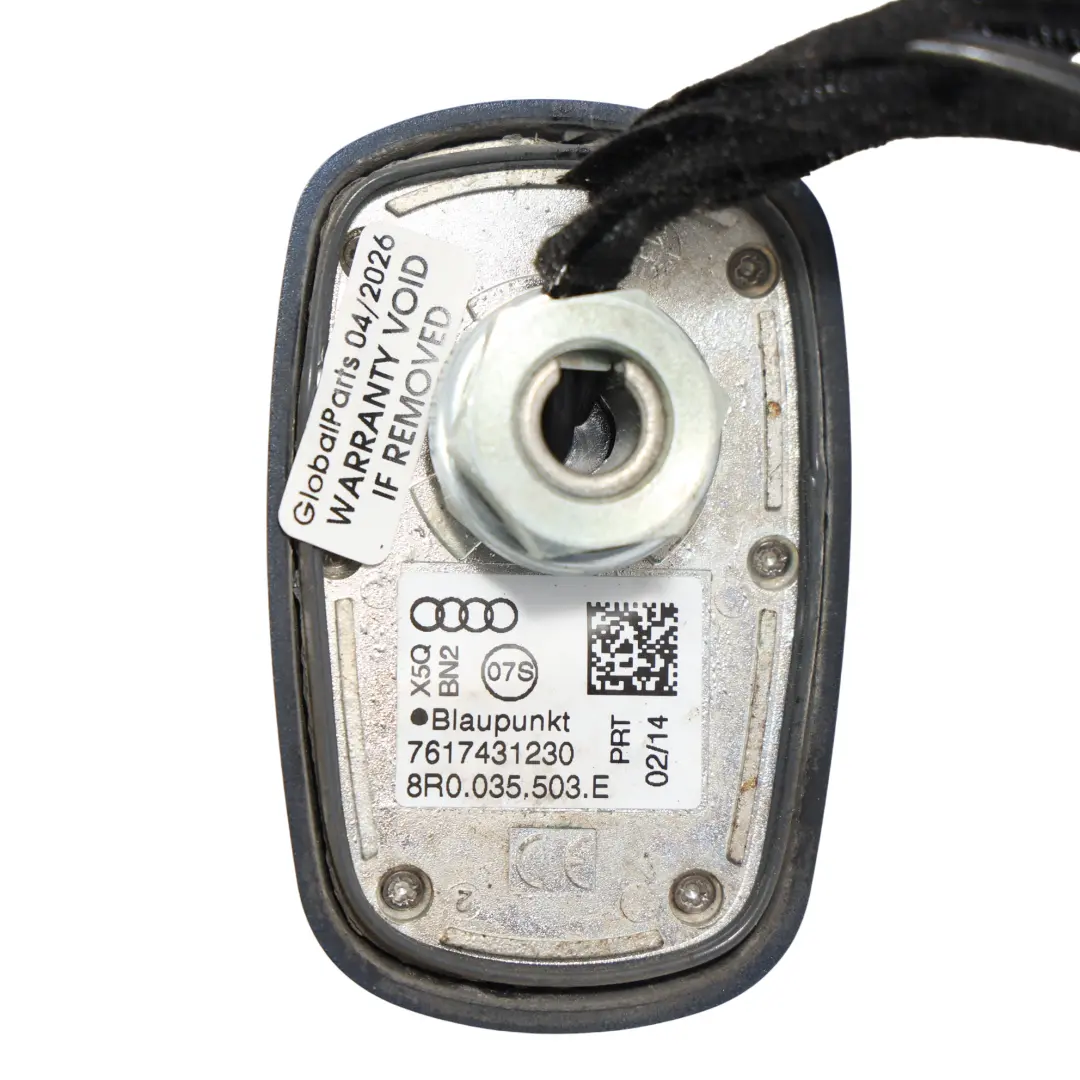 Antena Dachowa Rekin Scuba Blue Metalik - X5Q do Audi Q5 8R o numerze 8R0035503E Audi Q5 8R Antena Dachowa Rekin Scuba Blue Metalik - X5Q - SKU 8R0035503E-SCB - Numer Części 8R0035503E