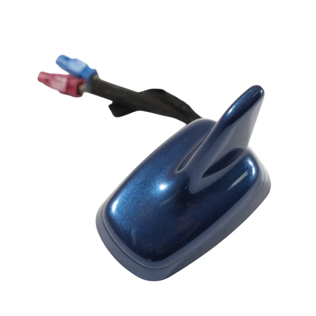 Antena Techo Tiburón Azul Scuba Metalizado X5Q para Audi Q5 8R con número de pieza 8R0035503E Audi Q5 8R Antena Techo Tiburón Azul Scuba Metalizado X5Q - SKU 8R0035503E-SCB - Número de pieza 8R0035503E