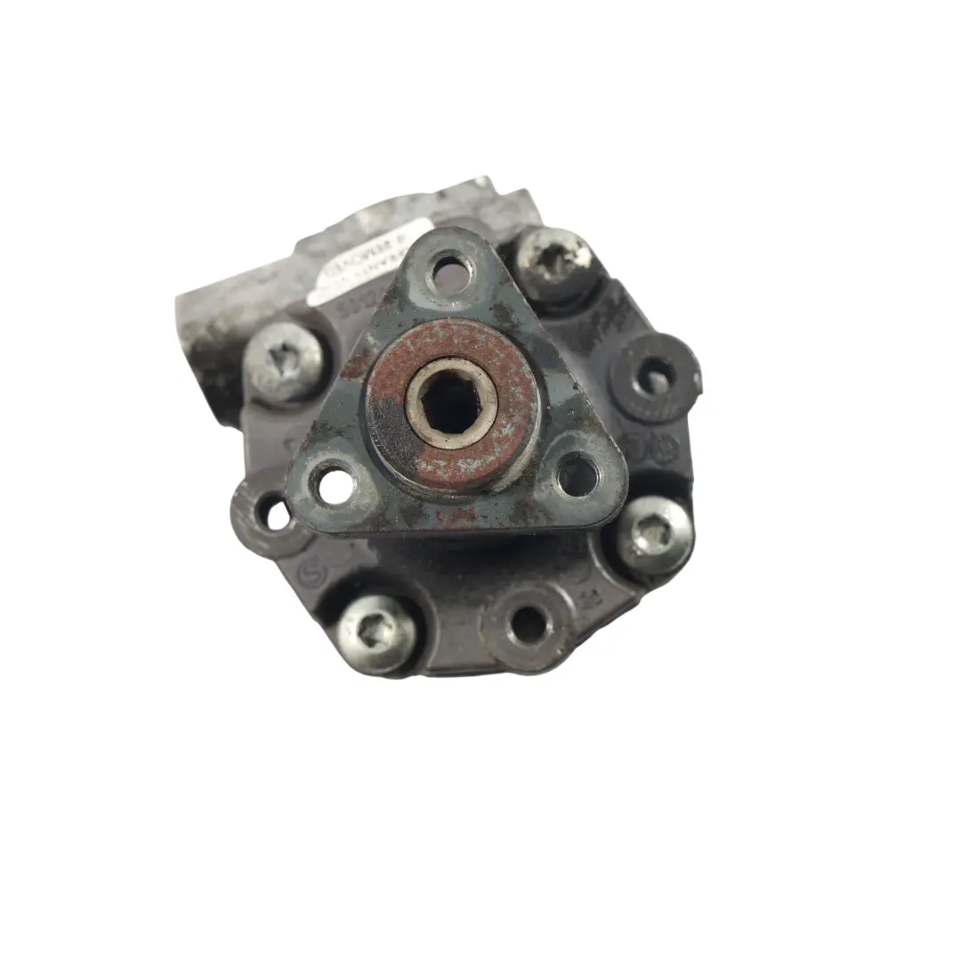 CGLB Pompe De Direction Assistée Diesel pour Audi Q5 8R 2.0 TDI à propos du numéro de pièce 8R0145155S Audi Q5 8R 2.0 TDI CGLB Pompe De Direction Assistée Diesel - SKU 8R0145155S - Numéro de pièce 8R0145155S