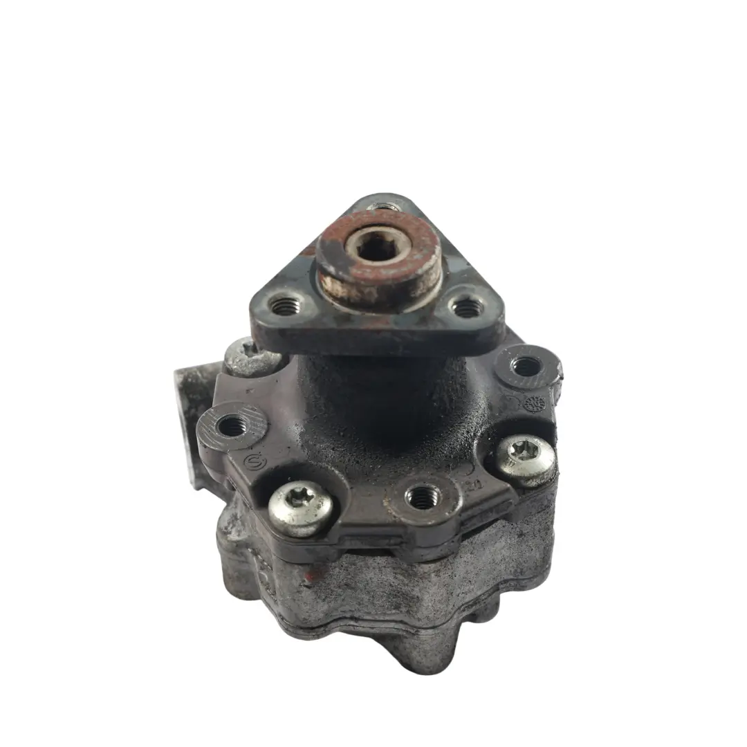CGLB Pompe De Direction Assistée Diesel pour Audi Q5 8R 2.0 TDI à propos du numéro de pièce 8R0145155S Audi Q5 8R 2.0 TDI CGLB Pompe De Direction Assistée Diesel - SKU 8R0145155S - Numéro de pièce 8R0145155S