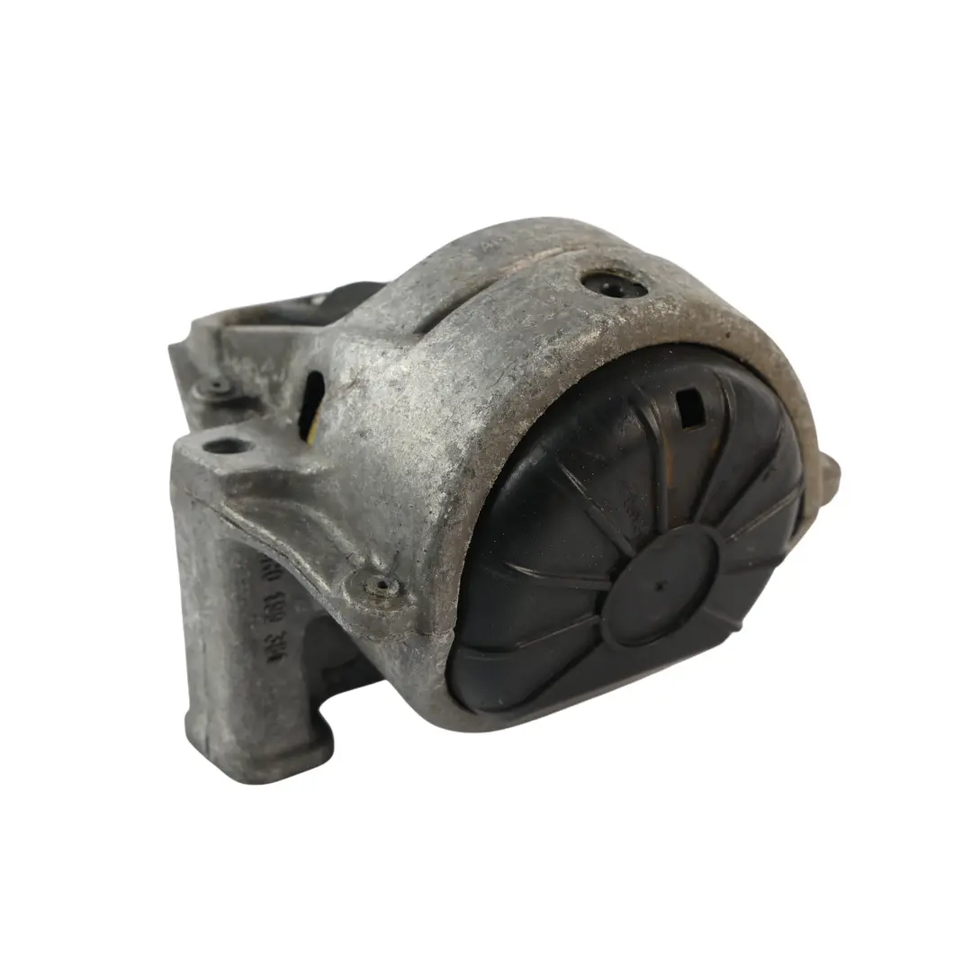 Support Fixation Moteur 2.0 TDI Droite pour Audi A4 B8 A5 8T à propos du numéro de pièce 8R0199381AJ Audi A4 B8 A5 8T Support Fixation Moteur 2.0 TDI Droite - SKU 8R0199381AJ - Numéro de pièce 8R0199381AJ
