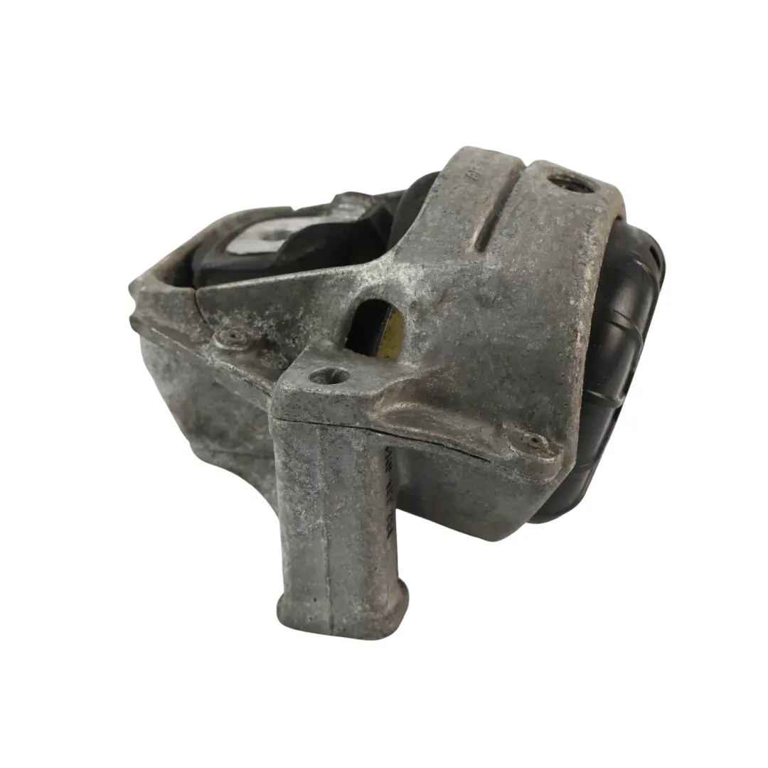 Support Fixation Moteur 2.0 TDI Droite pour Audi A4 B8 A5 8T à propos du numéro de pièce 8R0199381AJ Audi A4 B8 A5 8T Support Fixation Moteur 2.0 TDI Droite - SKU 8R0199381AJ - Numéro de pièce 8R0199381AJ