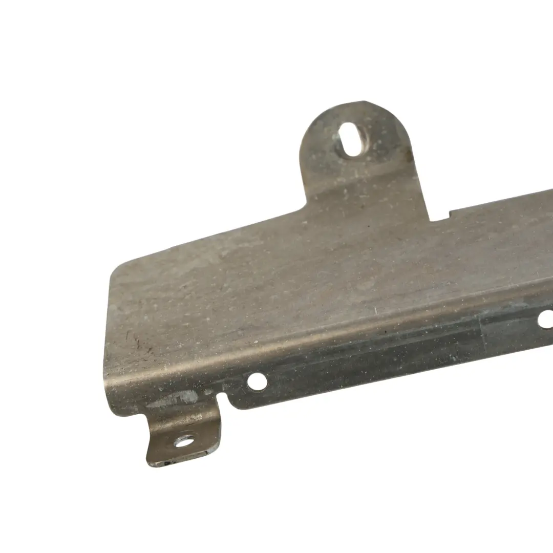 Kraftstoffleitung Schutzschild Metall Abdeckung für Audi Q5 8R mit Teilenummer 8R0201192B Audi Q5 8R Kraftstoffleitung Schutzschild Metall Abdeckung - SKU 8R0201192B - Teilenummer 8R0201192B