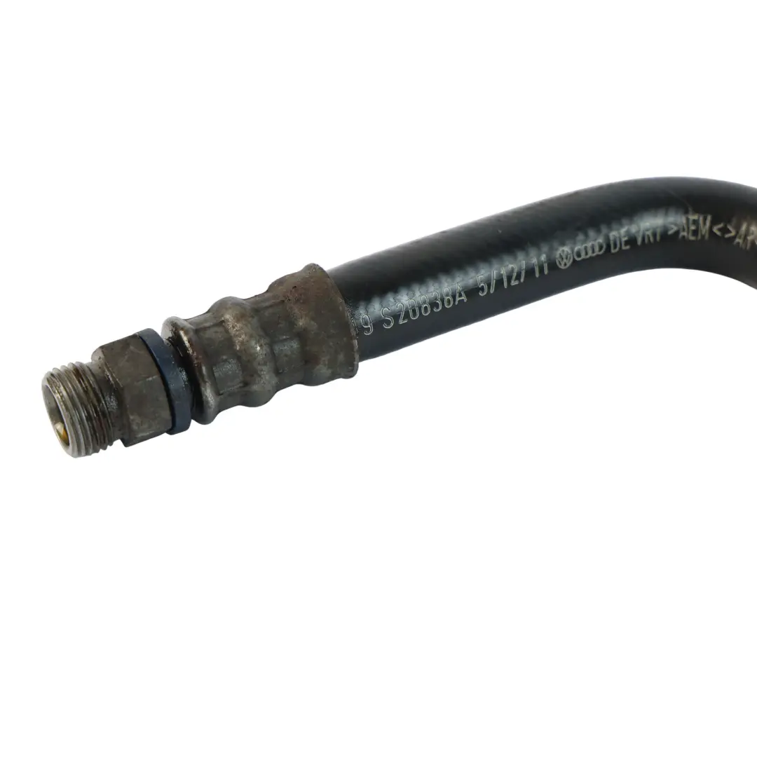 Tubería Aceite Transmisión Automática 2.0 TDI CGLB para Audi Q5 8R con número de pieza 8R0317825D Audi Q5 8R Tubería Aceite Transmisión Automática 2.0 TDI CGLB - SKU 8R0317825D - Número de pieza 8R0317825D