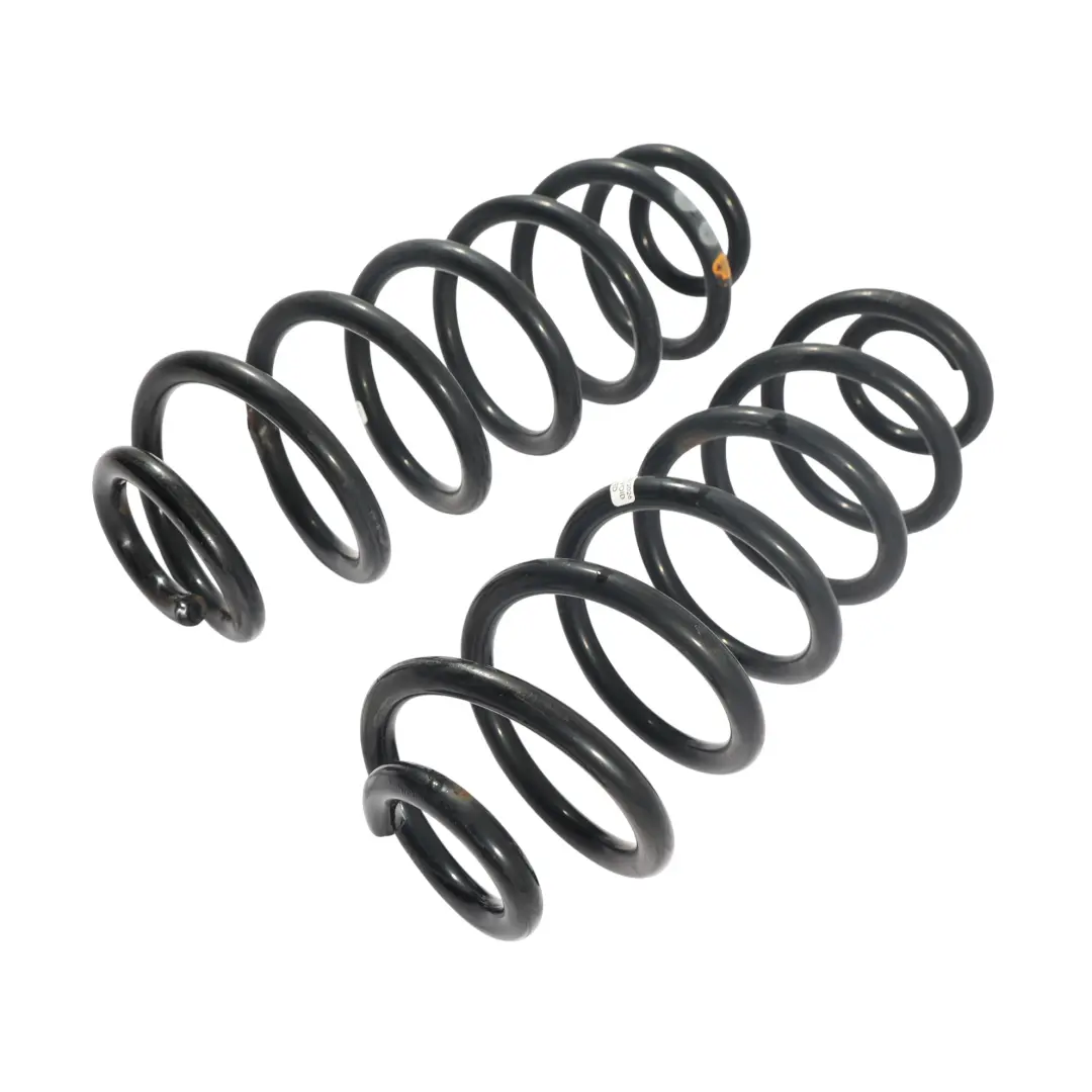 Sprężyna Zawieszenia Tylna Zestaw Lewa Prawa do Audi Q5 8R o numerze 8R0511115AM Audi Q5 8R Sprężyna Zawieszenia Tylna Zestaw Lewa Prawa - SKU 8R0511115AM - Numer Części 8R0511115AM