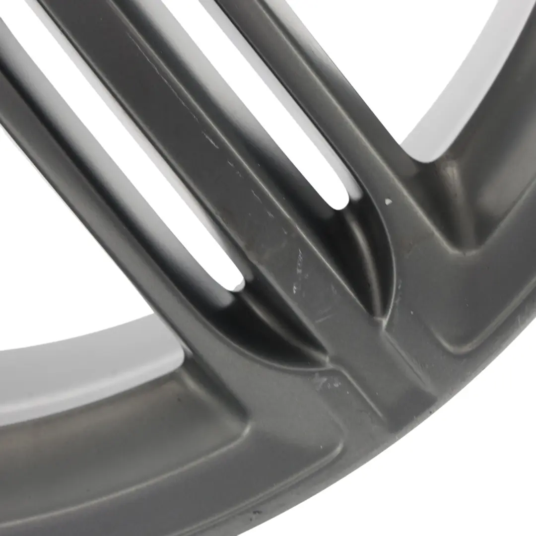 Llanta Aleación Gris 20" 8.5J ET:33 5 Doble Radio para Audi Q5 8R con número de pieza 8R0601025BG Audi Q5 8R Llanta Aleación Gris 20" 8.5J ET:33 5 Doble Radio - SKU 8R0601025BG-8 - Número de pieza 8R0601025BG
