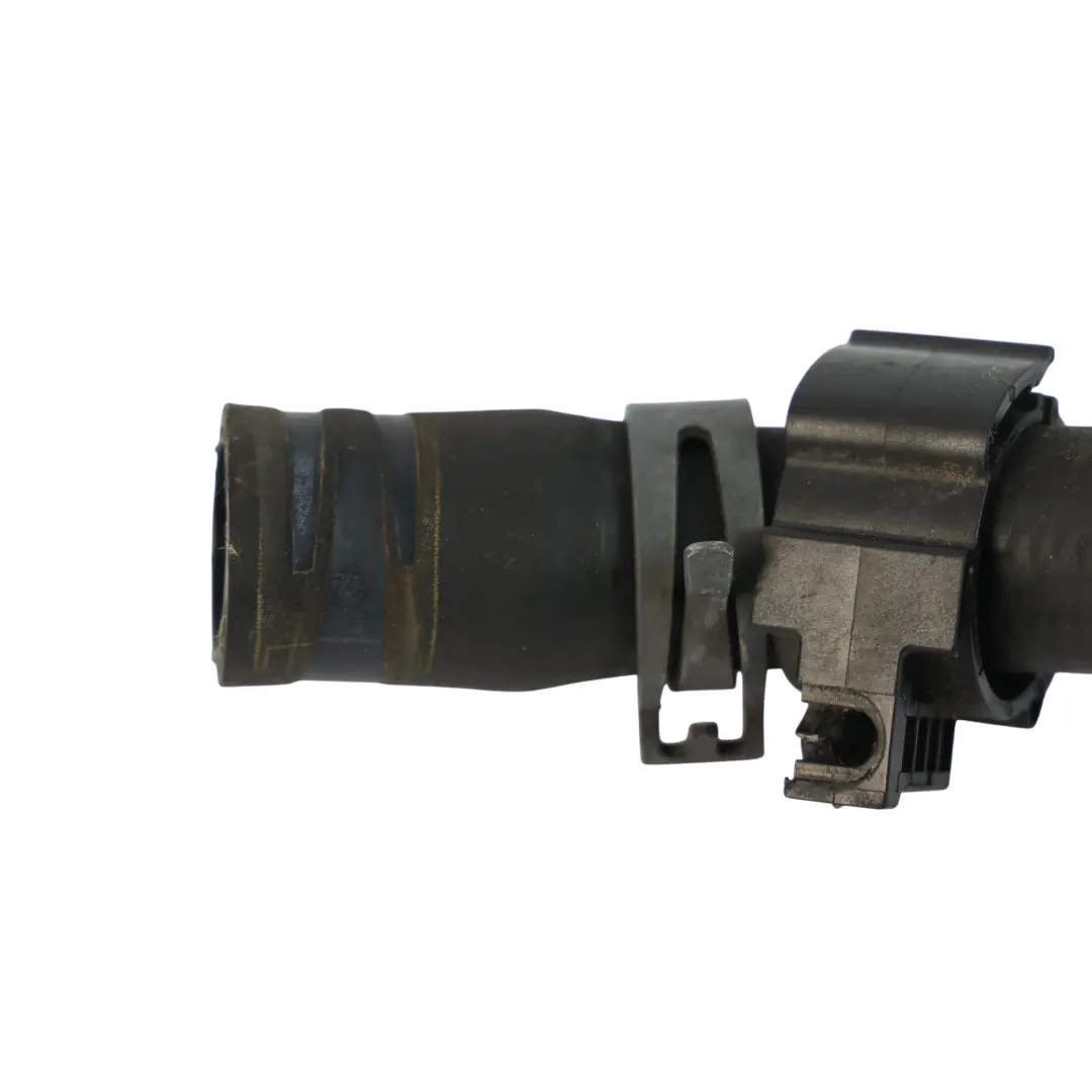 Tuyau Liquide Refroidissement 2.0 TDI pour Audi Q5 8R à propos du numéro de pièce 8R0819374D Audi Q5 8R Tuyau Liquide Refroidissement 2.0 TDI - SKU 8R0819374D - Numéro de pièce 8R0819374D