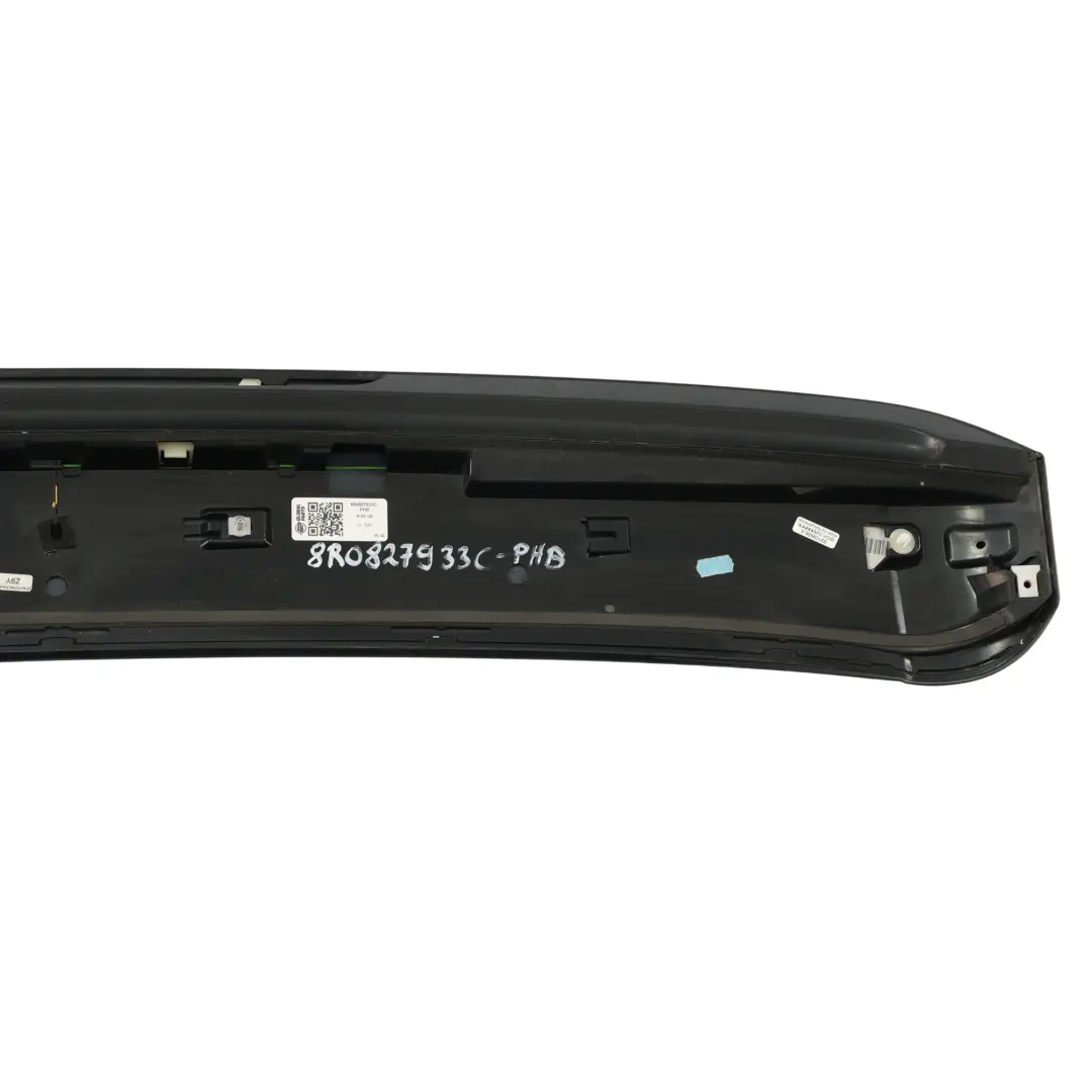 Heckspoiler Kofferraum Zierleiste Phantom Schwarz Z9Y für Audi Q5 8R mit Teilenummer 8R0827933C Audi Q5 8R Heckspoiler Kofferraum Zierleiste Phantom Schwarz Z9Y - SKU 8R0827933C-PHB - Teilenummer 8R0827933C