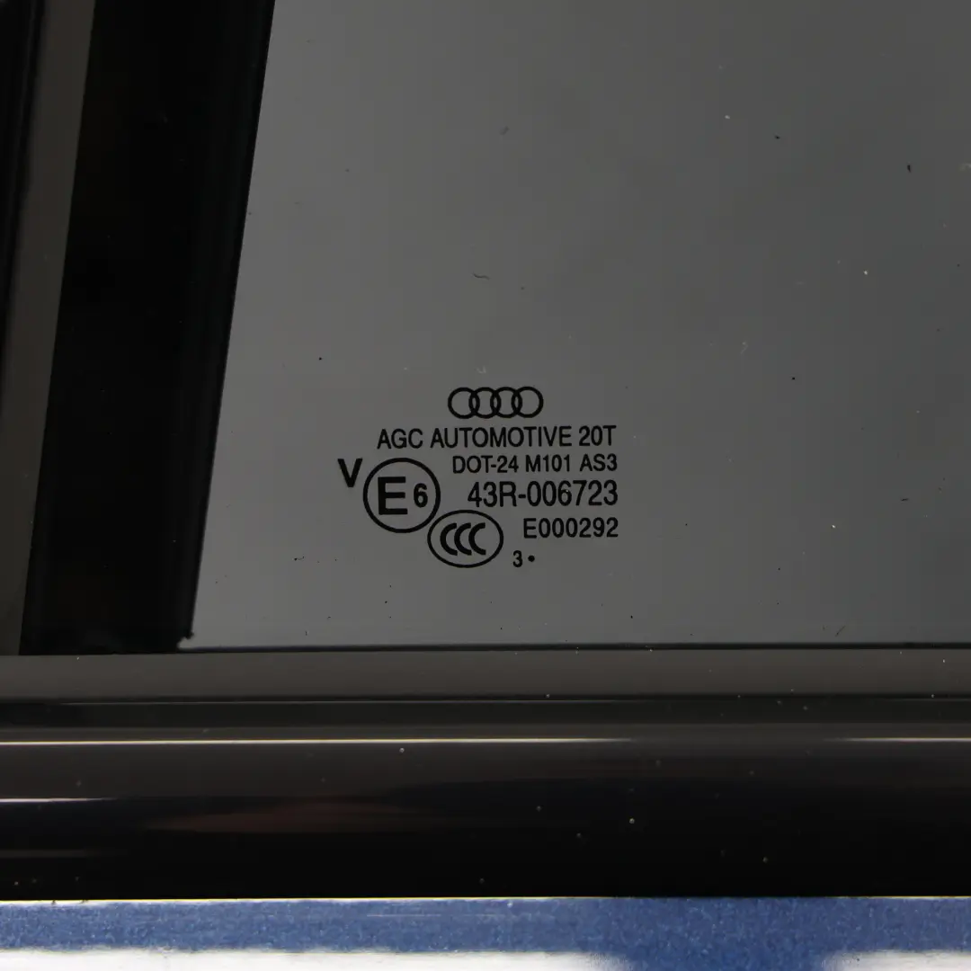 Porta Posteriore Sinistra Blu Scuba Metallizzato X5Q per Audi Q5 8R con numero di parte 8R0833051B Audi Q5 8R Porta Posteriore Sinistra Blu Scuba Metallizzato X5Q - SKU 8R0833051B-SCB - Numero di parte 8R0833051B