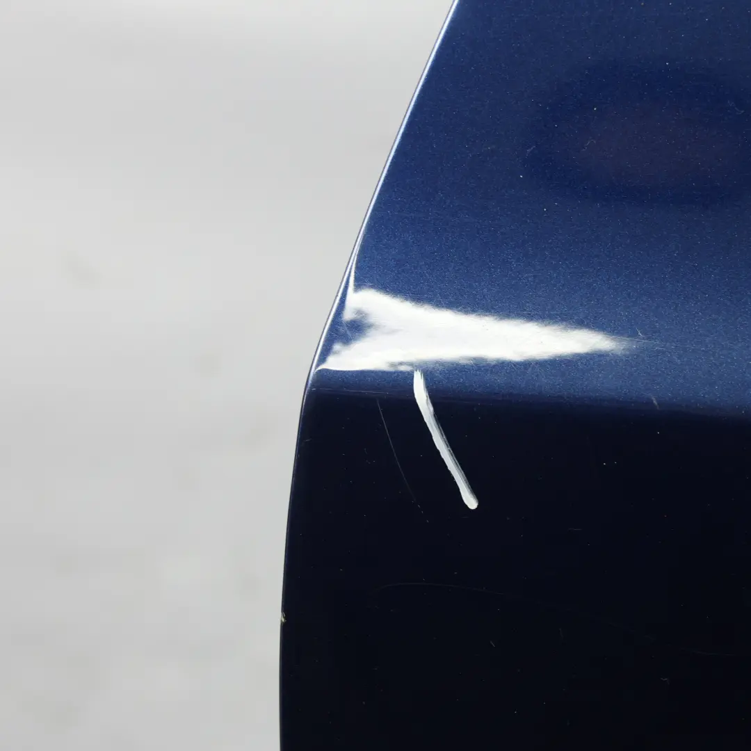 Porta Posteriore Destra Blu Scuba Metallizzato X5Q per Audi Q5 8R con numero di parte 8R0833052B Audi Q5 8R Porta Posteriore Destra Blu Scuba Metallizzato X5Q - SKU 8R0833052B-SCB - Numero di parte 8R0833052B