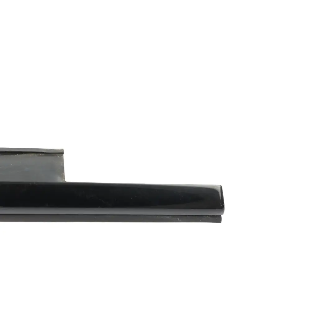 Audi Q5 8R Front Door Outer Trim Strip Seal Gasket Right O/S Black - SKU 8R0853284G - Part number 8R0853284G