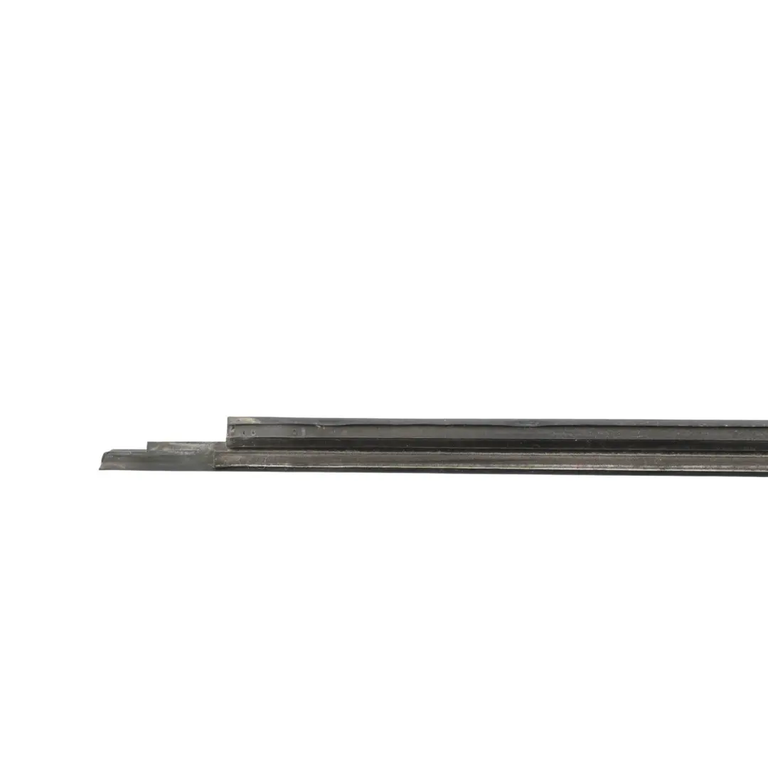 Audi Q5 8R Front Door Outer Trim Strip Seal Gasket Right O/S Black - SKU 8R0853284G - Part number 8R0853284G