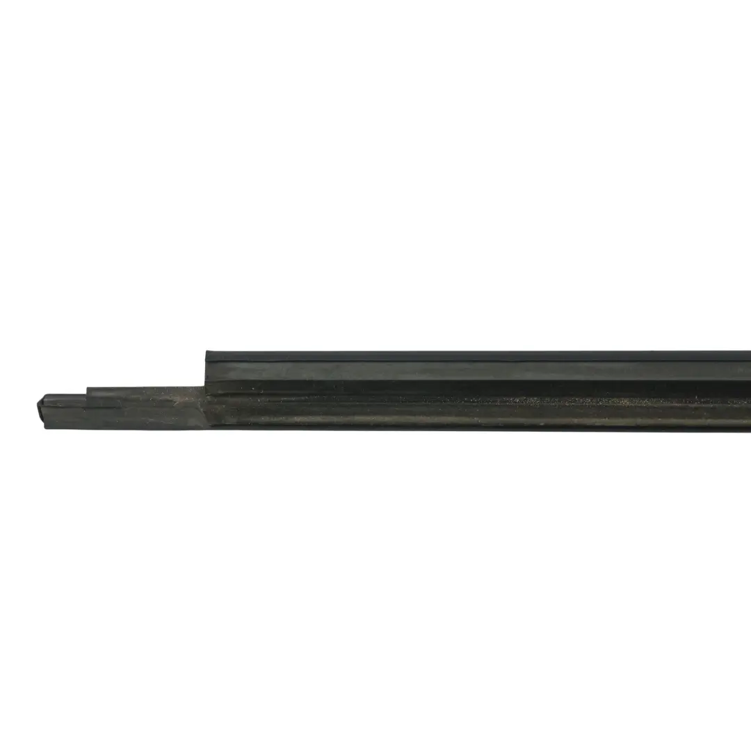 Audi Q5 8R Listwa Zgarniająca Szyby Tylna Lewa - SKU 8R0853763G - Numer Części 8R0853763G