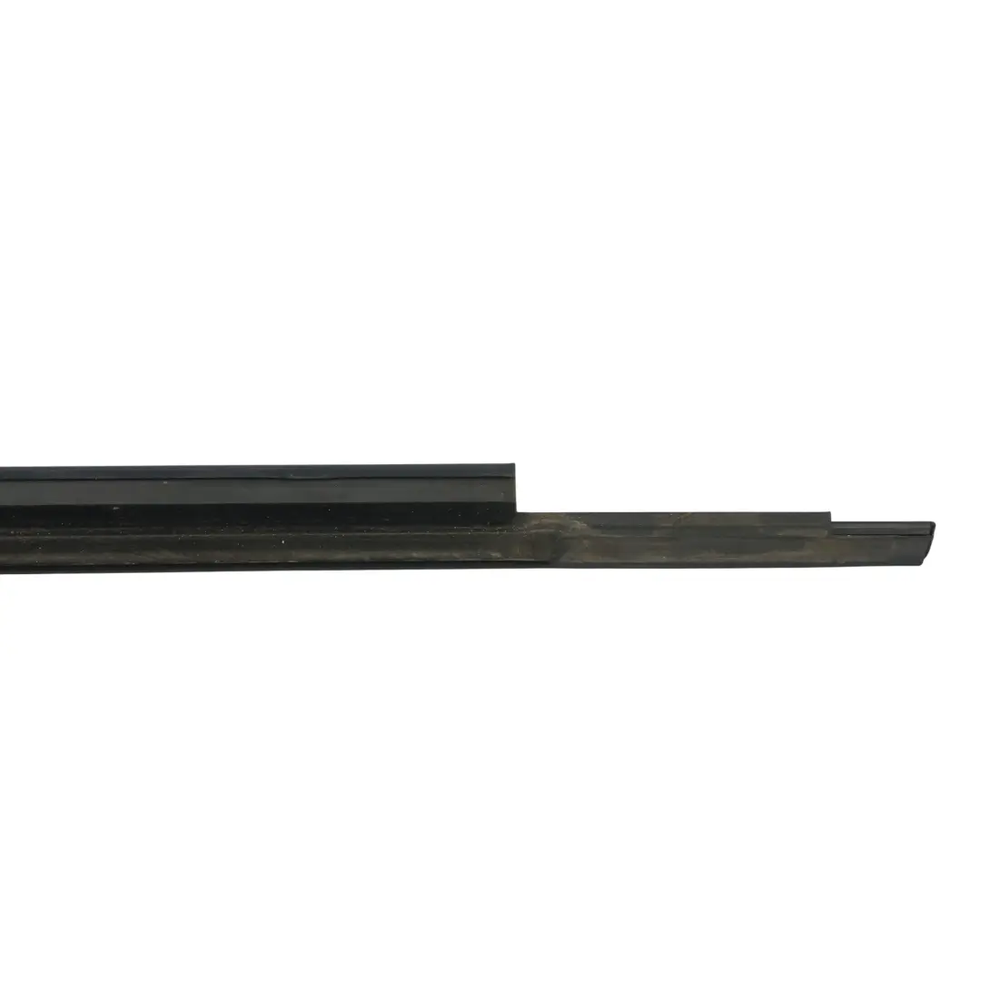 Audi Q5 8R Tira Sellado Ventana Panel Trasero Izquierdo - SKU 8R0853763G - Número de pieza 8R0853763G