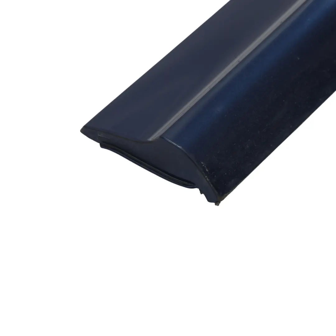 Baguette Garniture Porte Arrière Gauche Bleu Scuba Métallisé X5Q pour Audi Q5 8R à propos du numéro de pièce 8R0853969B Audi Q5 8R Baguette Garniture Porte Arrière Gauche Bleu Scuba Métallisé X5Q - SKU 8R0853969B-SCB - Numéro de pièce 8R0853969B