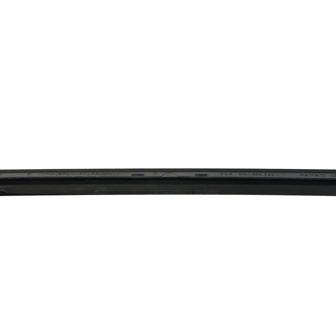 Déflecteur Eau Pare-Brise Avant Droit pour Audi Q5 8R à propos du numéro de pièce 8R0854328A Audi Q5 8R Déflecteur Eau Pare-Brise Avant Droit - SKU 8R0854328A - Numéro de pièce 8R0854328A