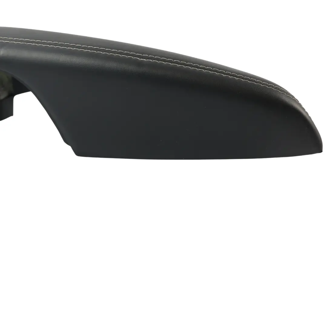 Tirador Manija Puerta Trasera Izquierda para Audi Q5 8R con número de pieza 8R0867373A Audi Q5 8R Tirador Manija Puerta Trasera Izquierda - SKU 8R0867373A-1 - Número de pieza 8R0867373A