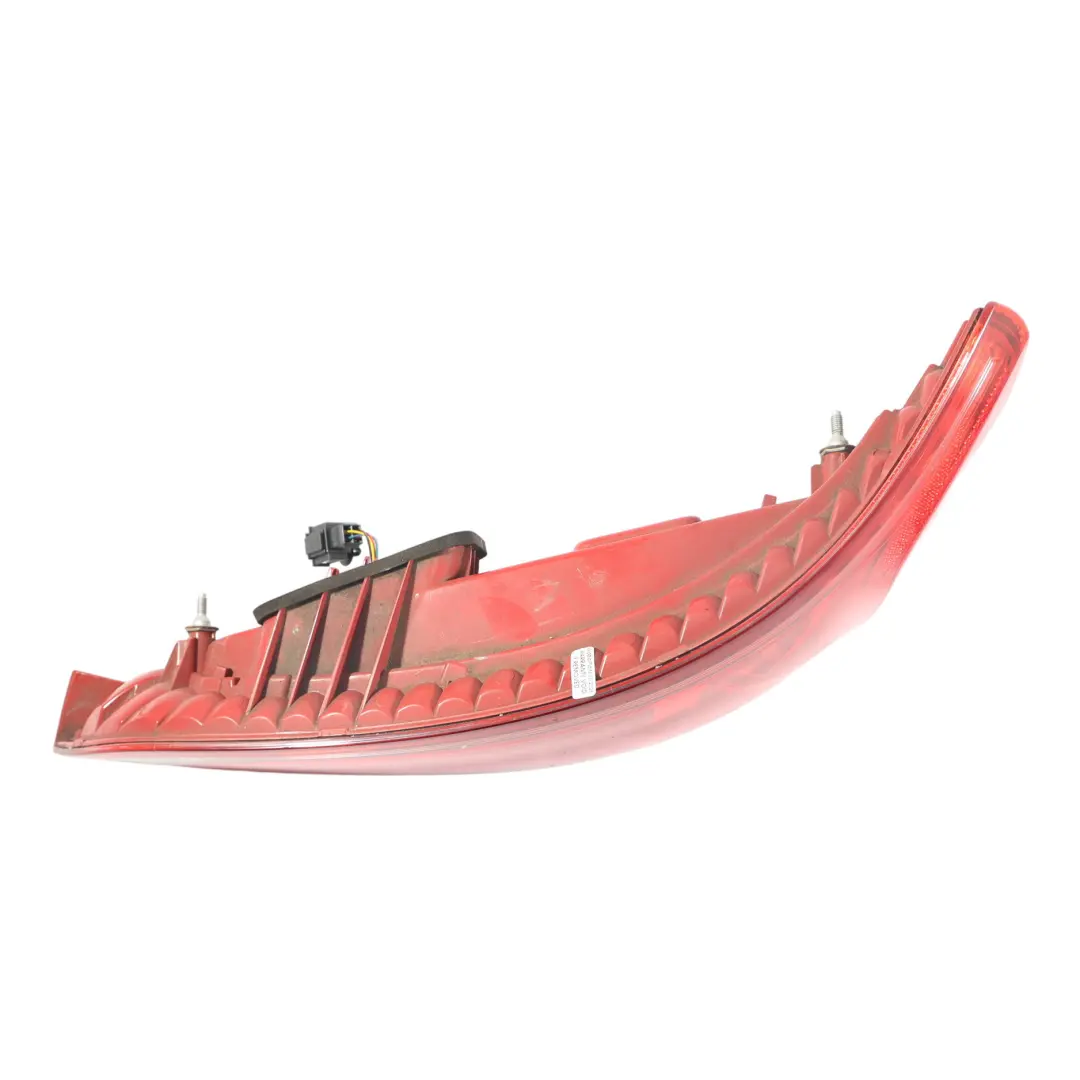 Audi Q5 8R Lampa Tylna Zewnętrzna W Klapie Prawa - SKU 8R0945094A - Numer Części 8R0945094A