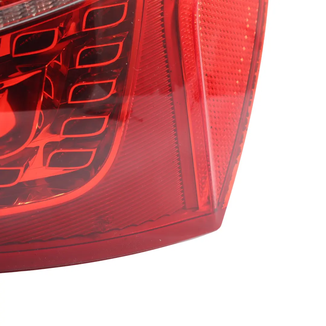 Audi Q5 8R Luz Trasera Panel Exterior Trasero Derecho - SKU 8R0945094A - Número de pieza 8R0945094A