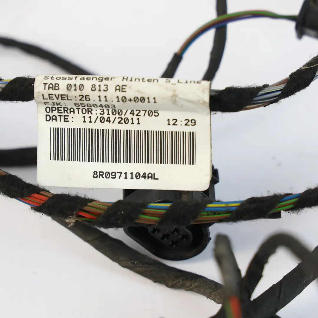 Bumper Parking Sensors Wiring Harness Loom to Audi Q5 8R Rear with Part number 8R0971104AL Audi Q5 8R Rear Bumper Parking Sensors Wiring Harness Loom - SKU 8R0971104AL - Part number 8R0971104AL