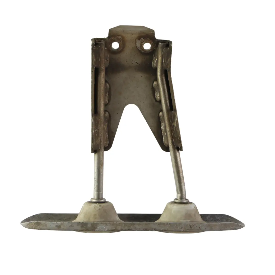 Audi Q3 F3 Soporte Montaje Tubo Escape - SKU 8S0253005 - Número de pieza 8S0253005