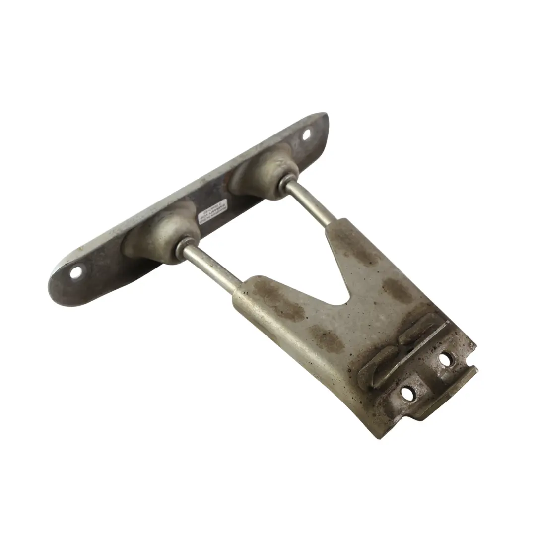 Staffa Supporto Tubo Scarico per Audi Q3 F3 con numero di parte 8S0253005 Audi Q3 F3 Staffa Supporto Tubo Scarico - SKU 8S0253005 - Numero di parte 8S0253005