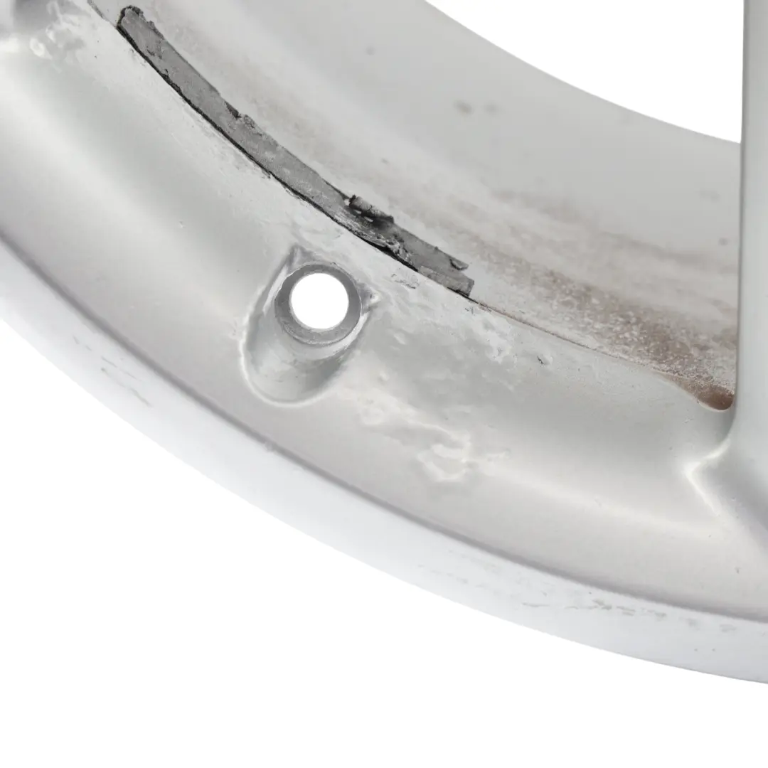 Felga Aluminiowa Srebrna 18" 8.5J ET29 Star Spoke do Audi A5 8T o numerze 8T0601025CG Audi A5 8T Felga Aluminiowa Srebrna 18" 8.5J ET29 Star Spoke - SKU 8T0601025CG-3 - Numer Części 8T0601025CG